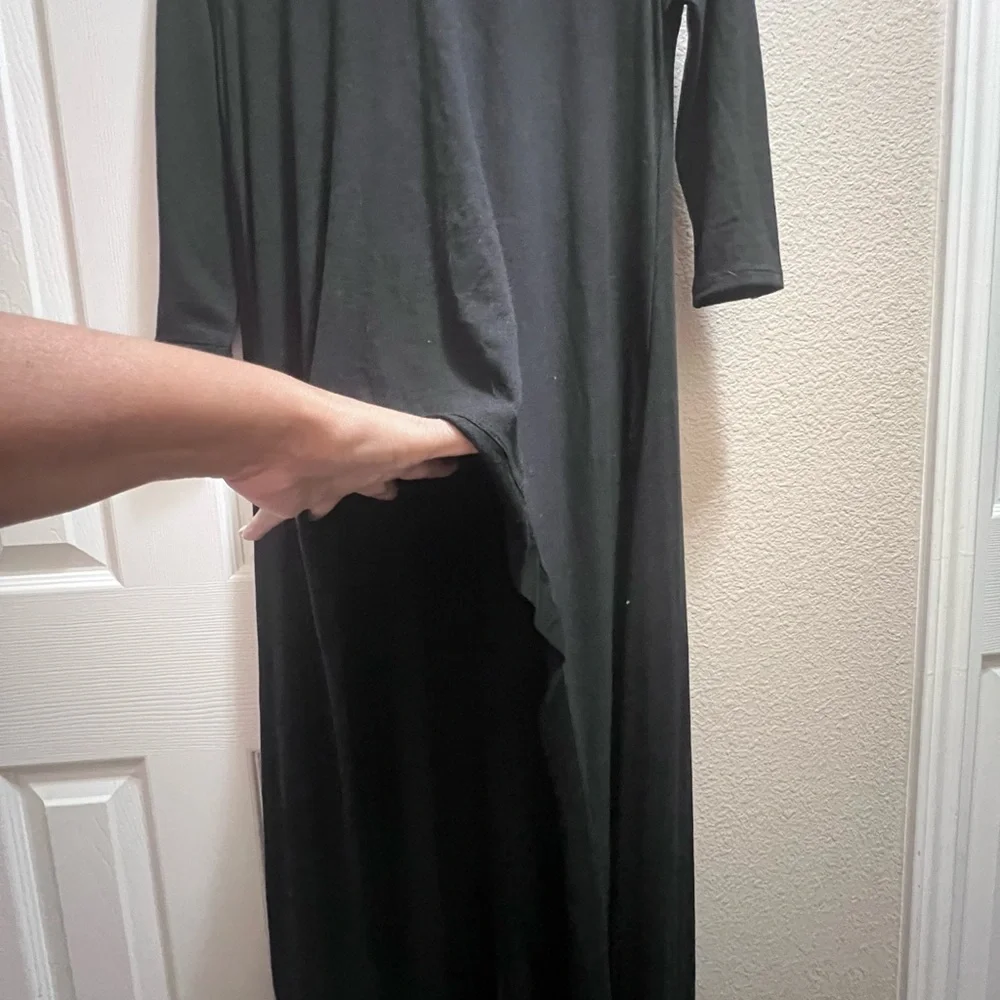 Hi-Lo Top - Picture 2 of 4